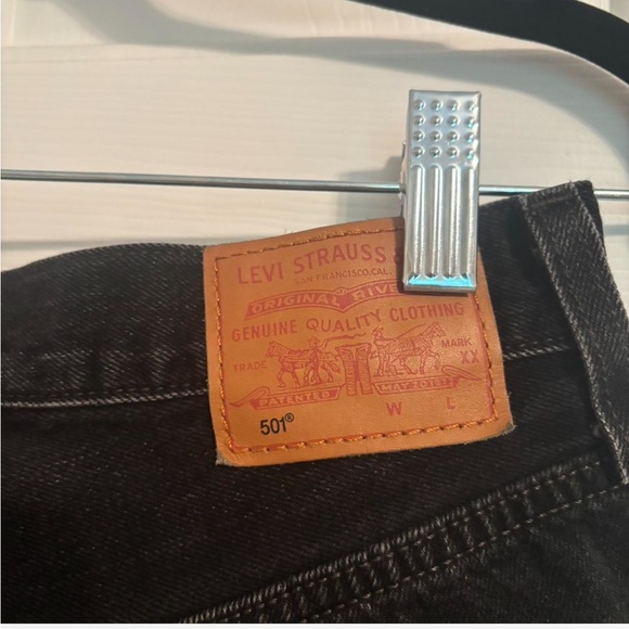 Levi's 501 Black Jean Shorts High Waisted Button Fly Size 25 - Picture 6 of 6